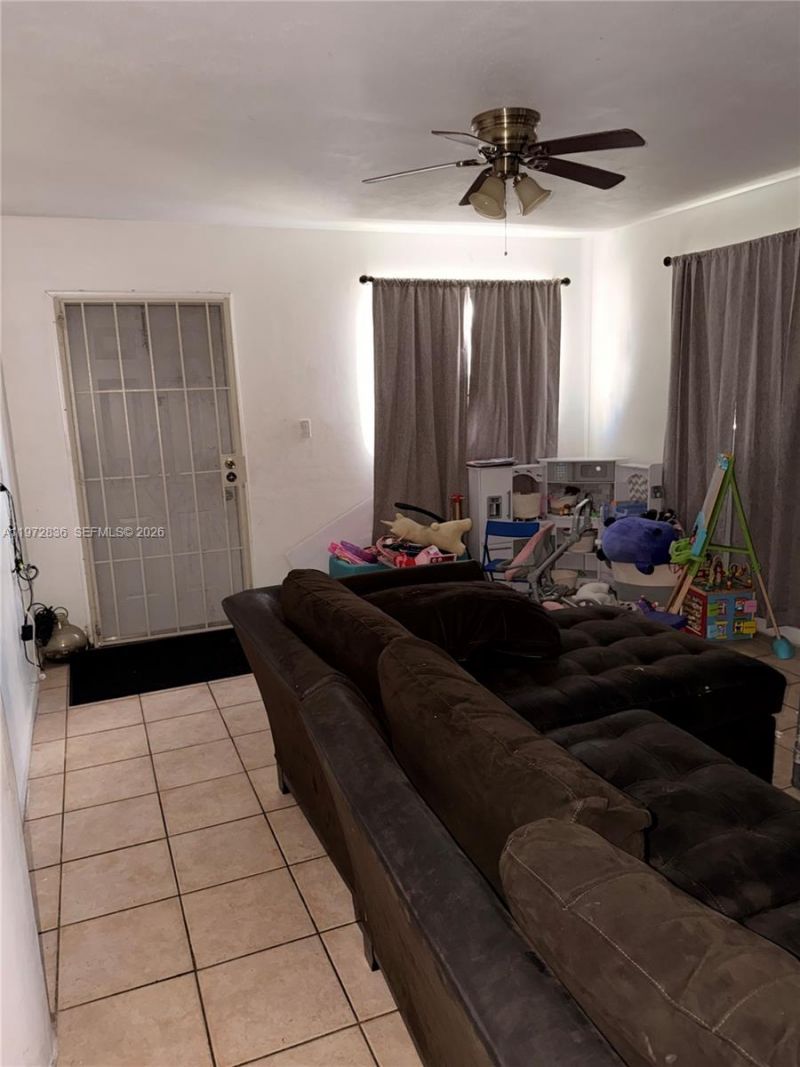 7191 Park St , Hollywood, FL 33024 Photo