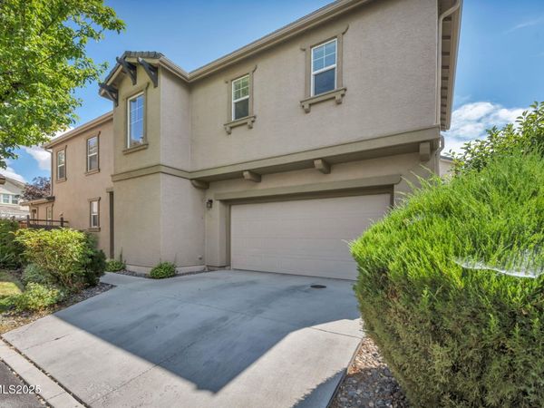 7076 Sacred Circle, Sparks, NV 89436