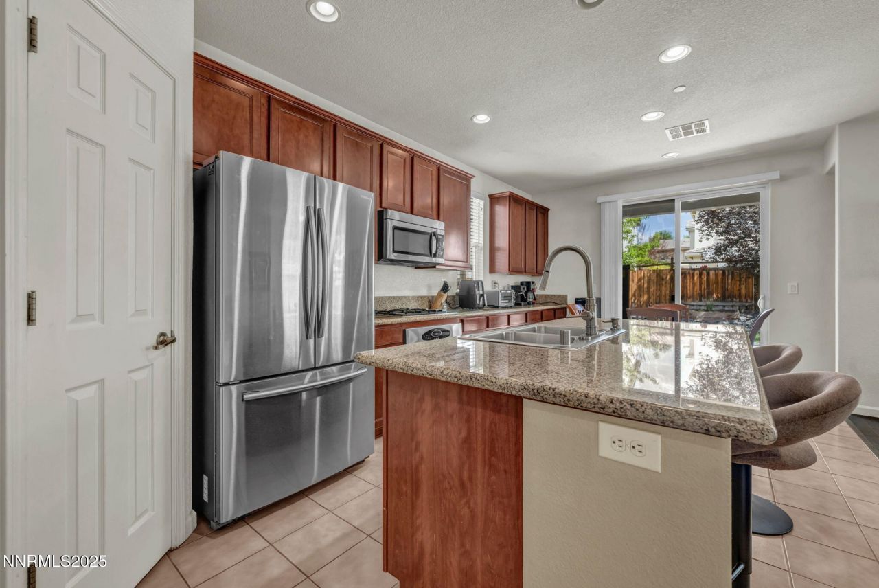 7076 Sacred Circle, Sparks, NV 89436 Photo