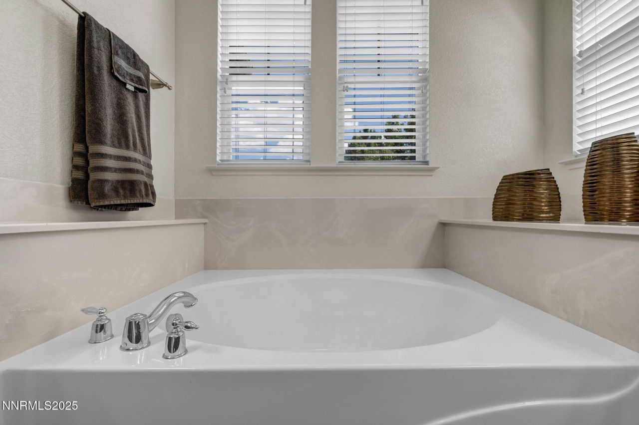 7076 Sacred Circle, Sparks, NV 89436 Photo