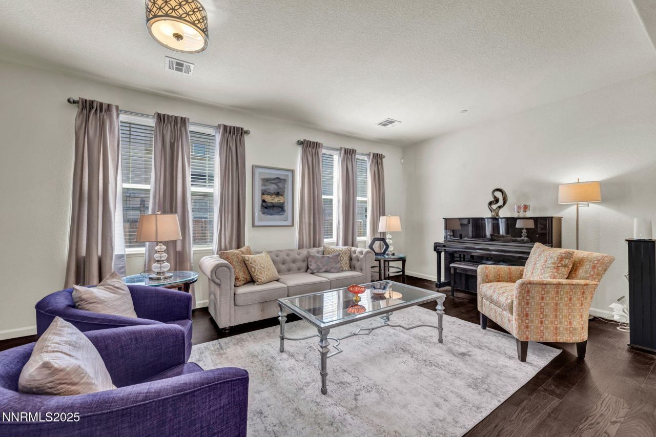 7076 Sacred Circle, Sparks, NV 89436 Photo