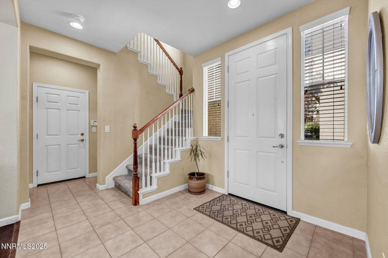 7076 Sacred Circle, Sparks, NV 89436 Photo