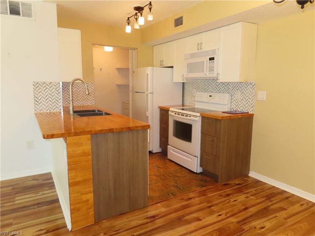12630 Equestrian Cir, Unit 1806, Fort Myers, FL 33907 Photo
