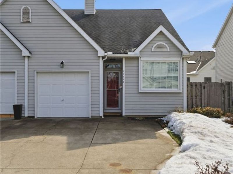 23265 Wainwright Terrace, Olmsted Falls, OH 44138 Photo 1