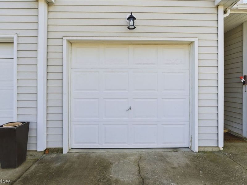 23265 Wainwright Terrace, Olmsted Falls, OH 44138 Photo 33