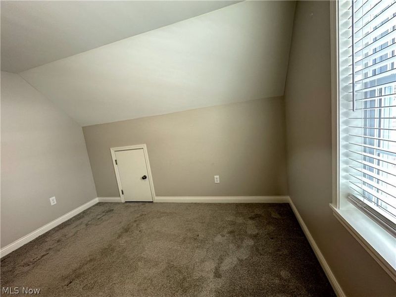 4433 Fenwick Avenue, Cleveland, OH 44113 Photo 15