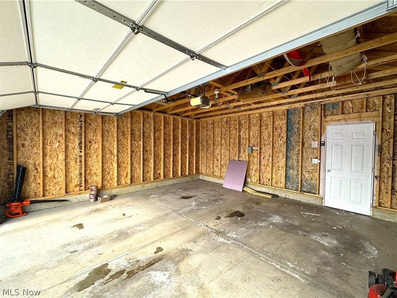 4433 Fenwick Avenue, Cleveland, OH 44113 Photo 27