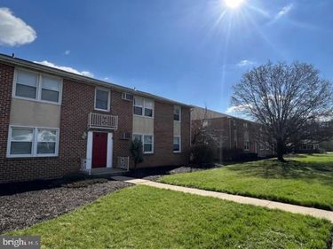 2009 2051 N SUSQUEHANNA TRAIL , Unit B, YORK, PA 17404