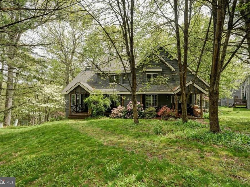 59 Midway, Lake Harmony, PA 18624 Main Photo