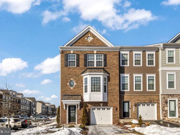 8762 ELSING GREEN DRIVE, MANASSAS, VA 20112