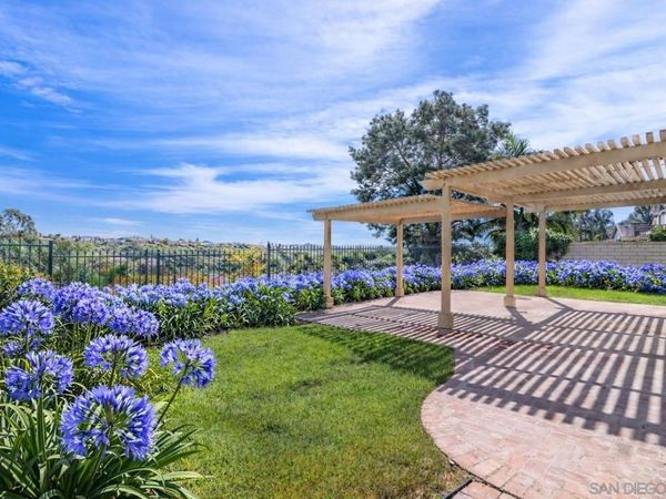 6927 Wildrose Ter, Carlsbad, CA 92011