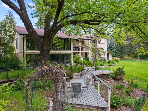 28003 N Hardesty Rd, Chattaroy, WA 99003