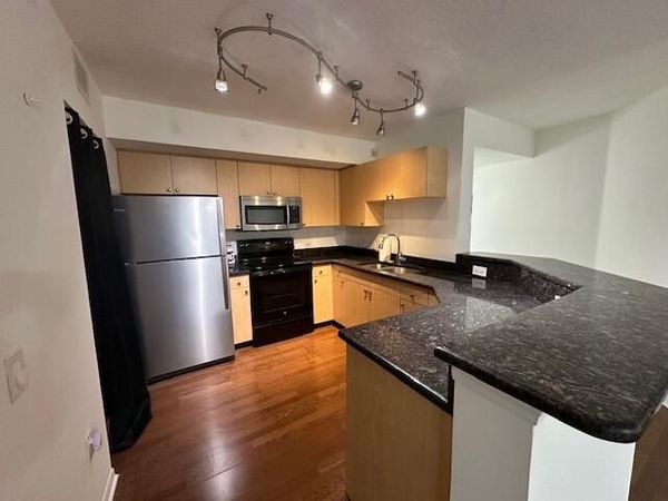 401 Villa Circle, Boynton Beach, FL 33435