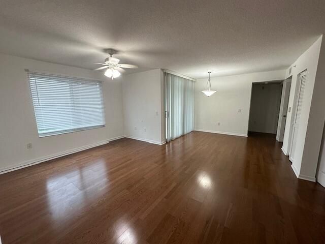 401 Villa Circle, Boynton Beach, FL 33435 Photo