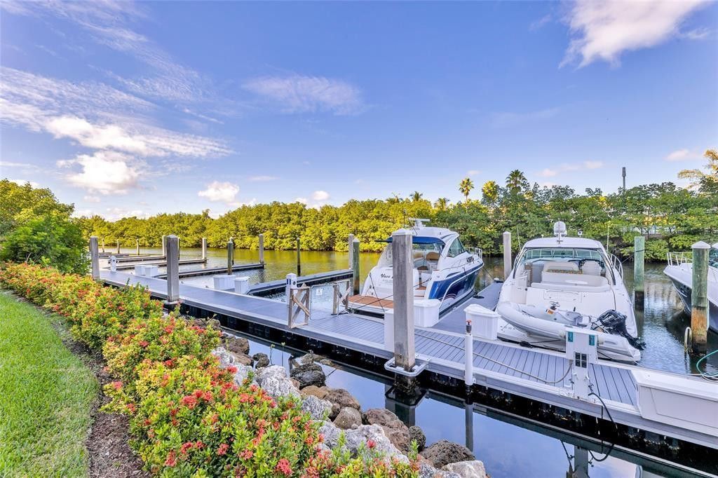 3500 Mystic Pointe Drive, Unit 3404, Aventura, FL 33180 Photo