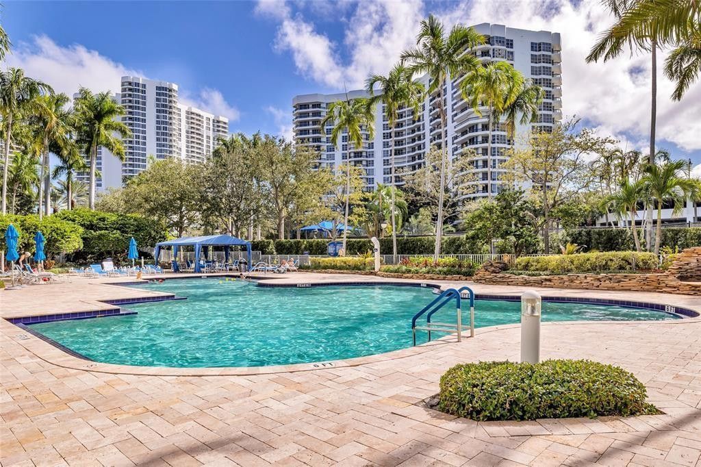 3500 Mystic Pointe Drive, Unit 3404, Aventura, FL 33180 Photo