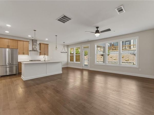 1244 Winterhaven Drive , Cumming, GA 30041