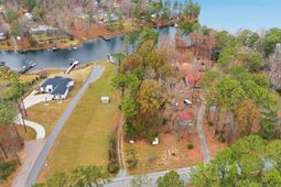 1233 Shull Island Road  photo 4