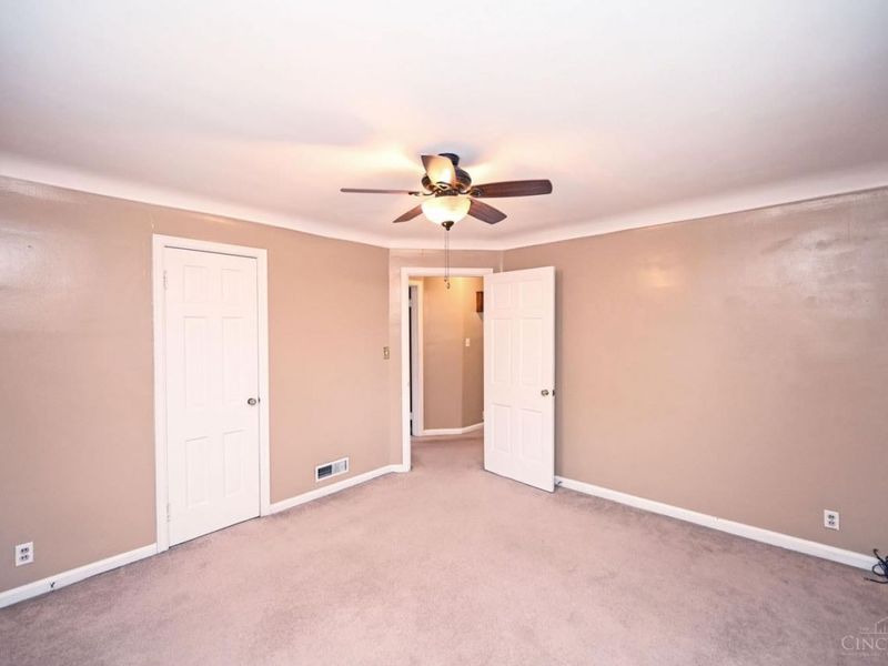 7552 Montgomery Road, Sycamore Township, OH 45236 Photo 24