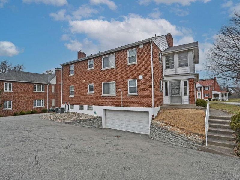 7552 Montgomery Road, Sycamore Township, OH 45236 Photo 32