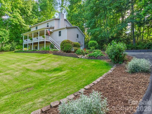 26 Morrow Drive, Fairview, NC 28730