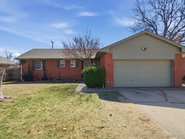 7484 E 30th Place, Tulsa, OK 74129