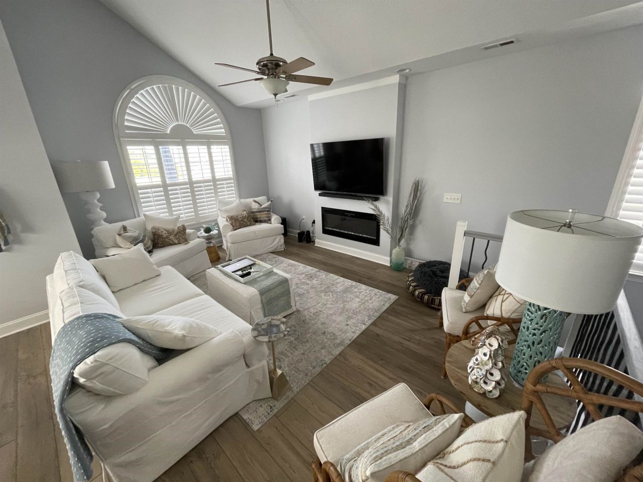 1702 Cottage Cove Circle Photo 2