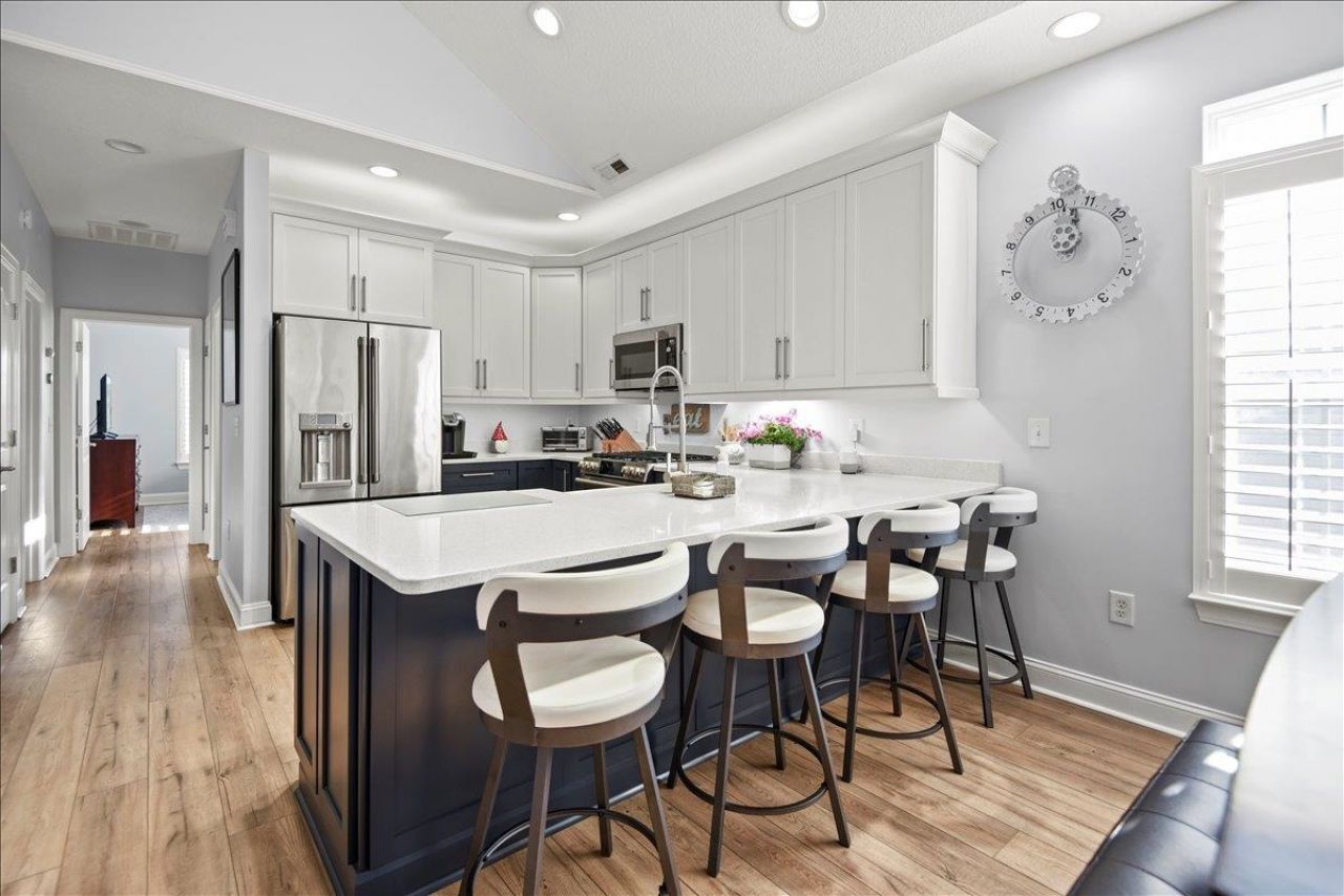 1702 Cottage Cove Circle Photo 6