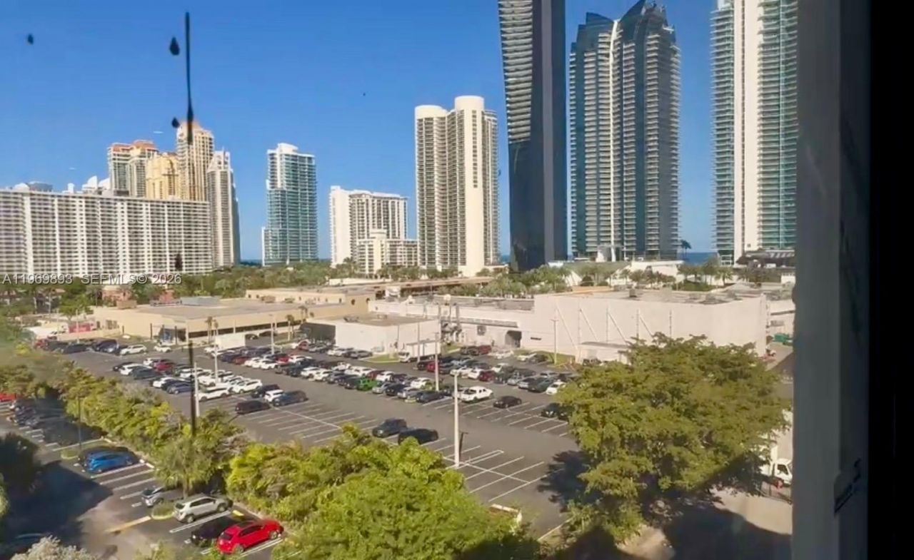 17021 N Bay Rd, Unit 814, Sunny Isles Beach, FL 33160 Photo