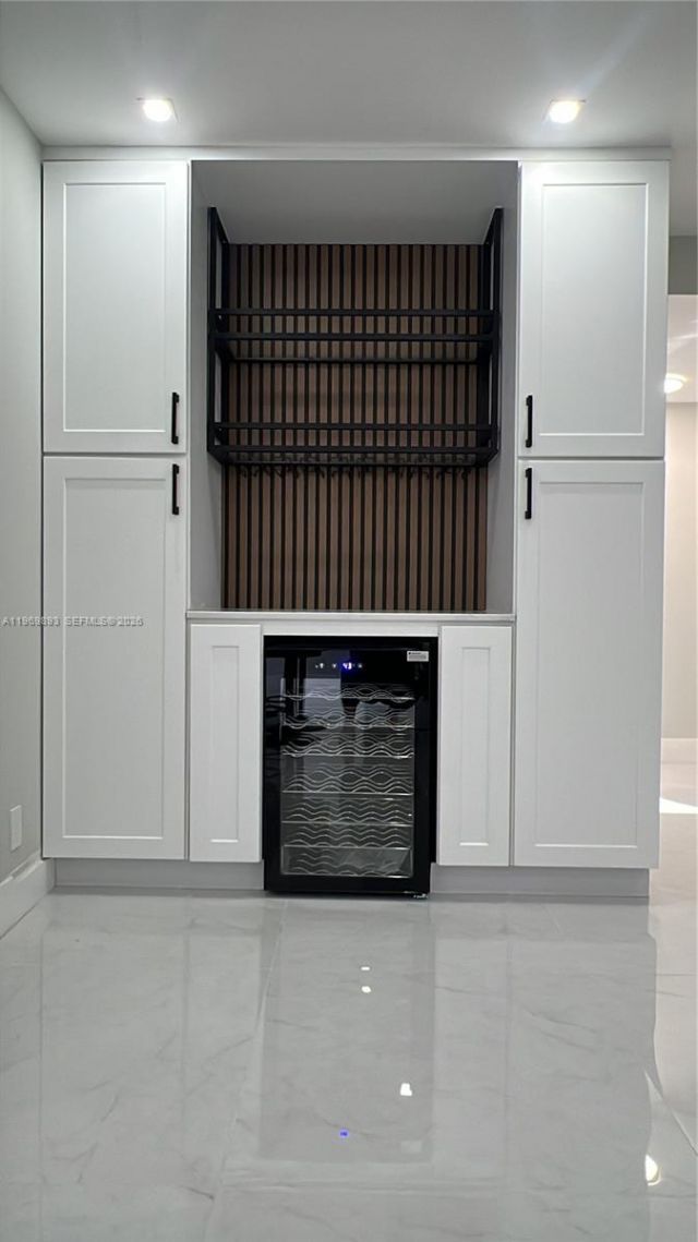 17021 N Bay Rd, Unit 814, Sunny Isles Beach, FL 33160 Photo