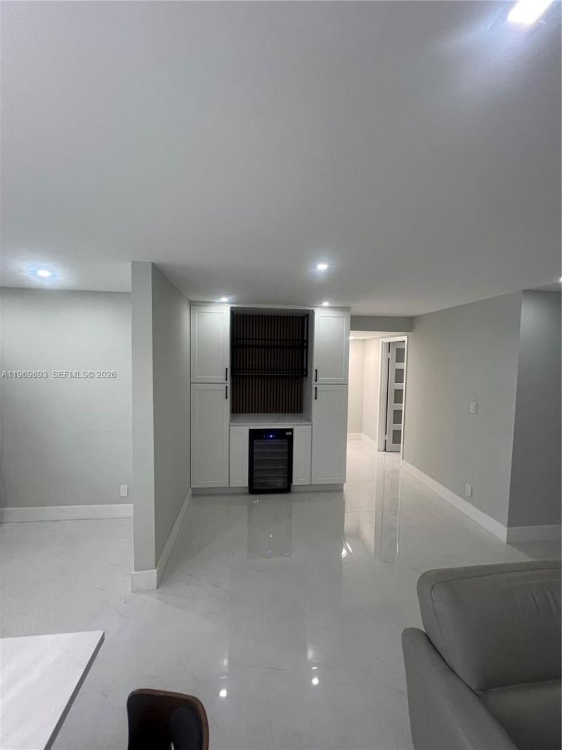 17021 N Bay Rd, Unit 814, Sunny Isles Beach, FL 33160 Photo