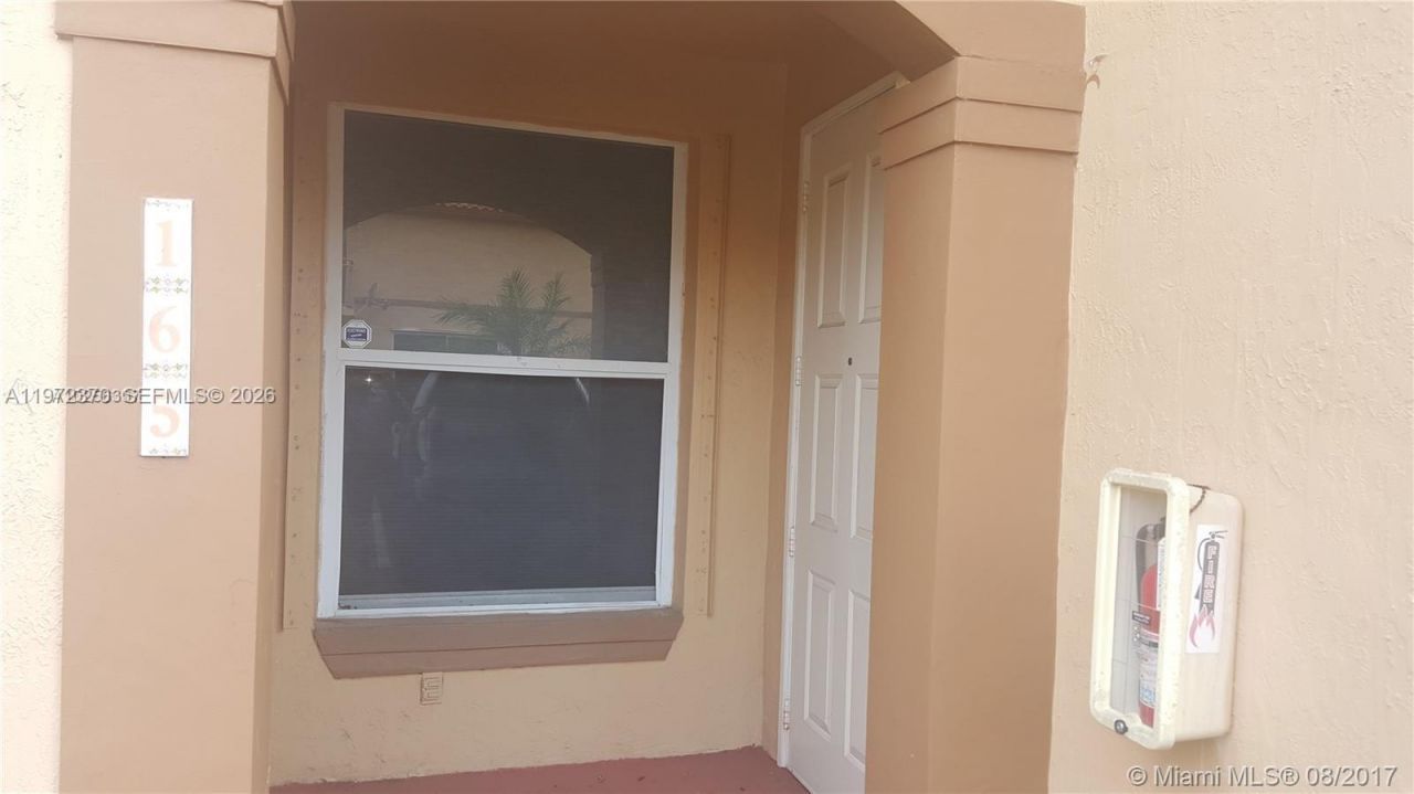 8755 SW 152nd Ave, Unit 165, Miami, FL 33193 Photo