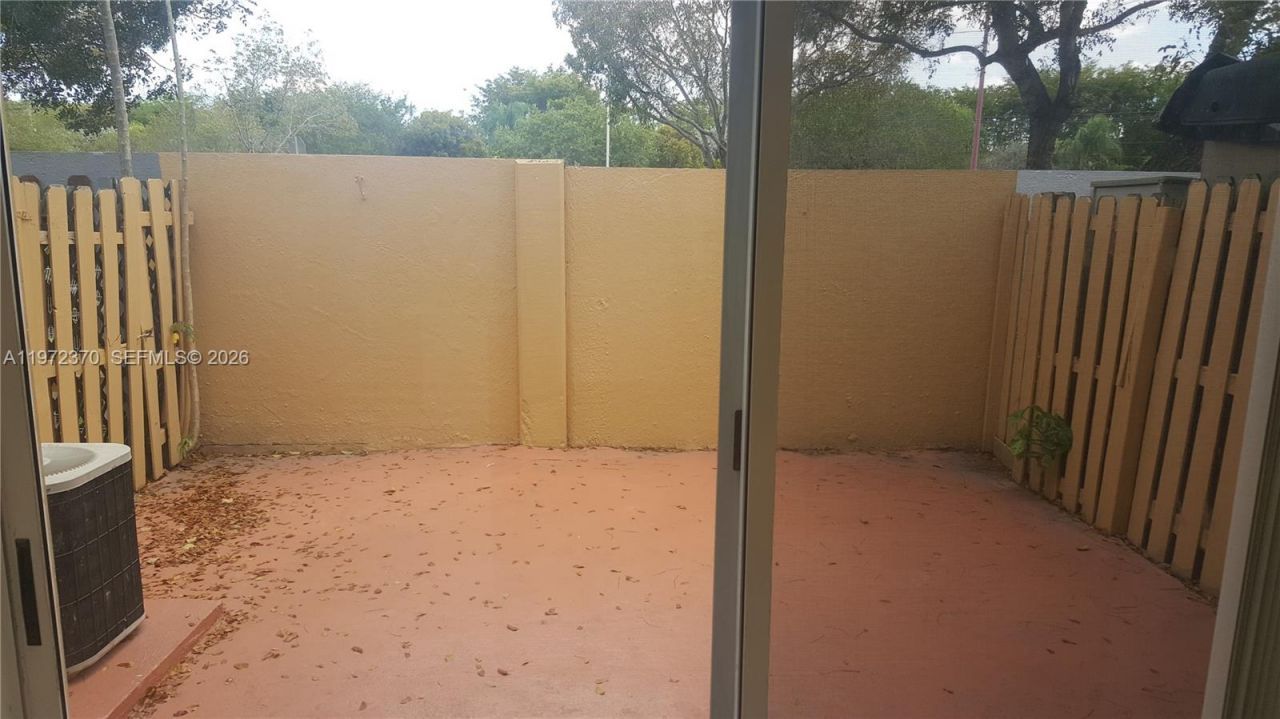 8755 SW 152nd Ave, Unit 165, Miami, FL 33193 Photo