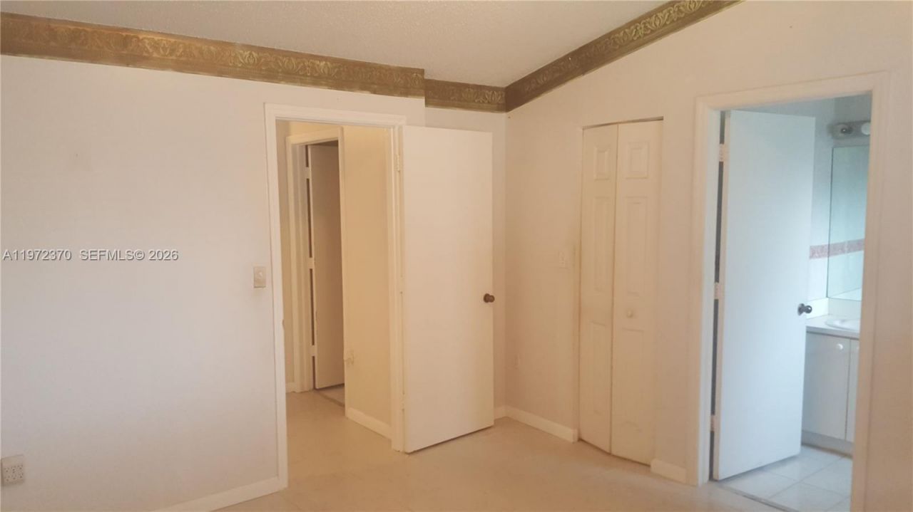 8755 SW 152nd Ave, Unit 165, Miami, FL 33193 Photo