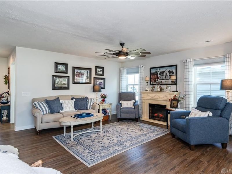 3017 Vervain Way, Tipp City, OH 45371 Photo 9