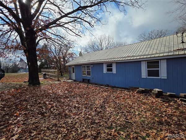 479 Oak Hill Drive Road , Houston, MO 65483