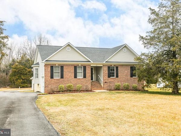 207 OLD LANDING COURT, FREDERICKSBURG, VA 22405