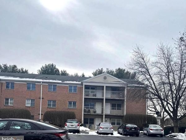 2101 CEDAR RUN, Unit 208, CAMP HILL, PA 17011