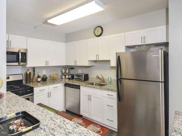 515 W CHELTEN AVENUE , Unit 2B-0204, PHILADELPHIA, PA 19144