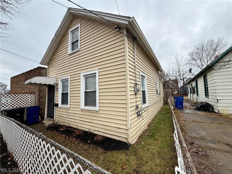 1984 W 52nd Street, Cleveland, OH 44102 Photo 19