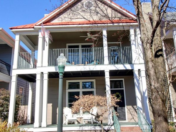 997 RIVER CURRENTS DR, Memphis, TN 38103