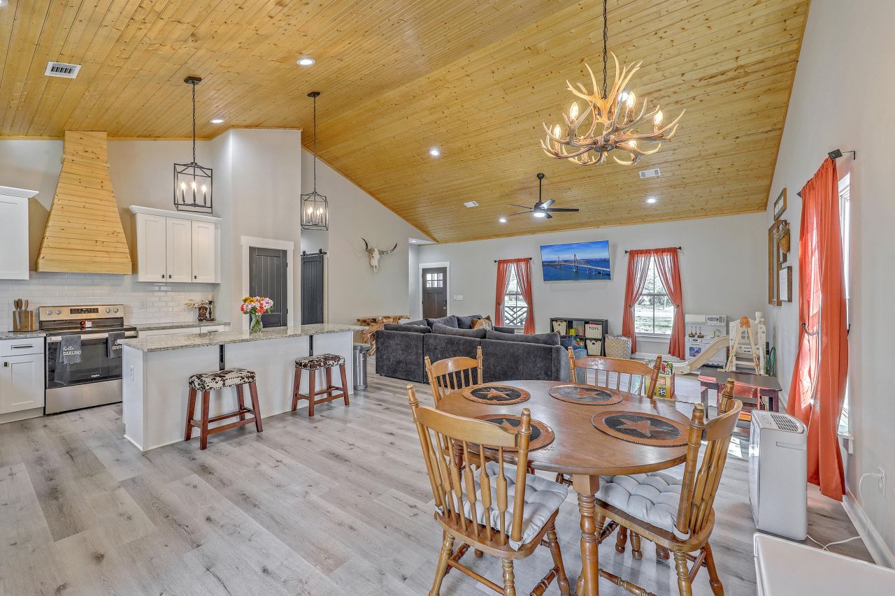 1691 Bennett Circle Photo 13