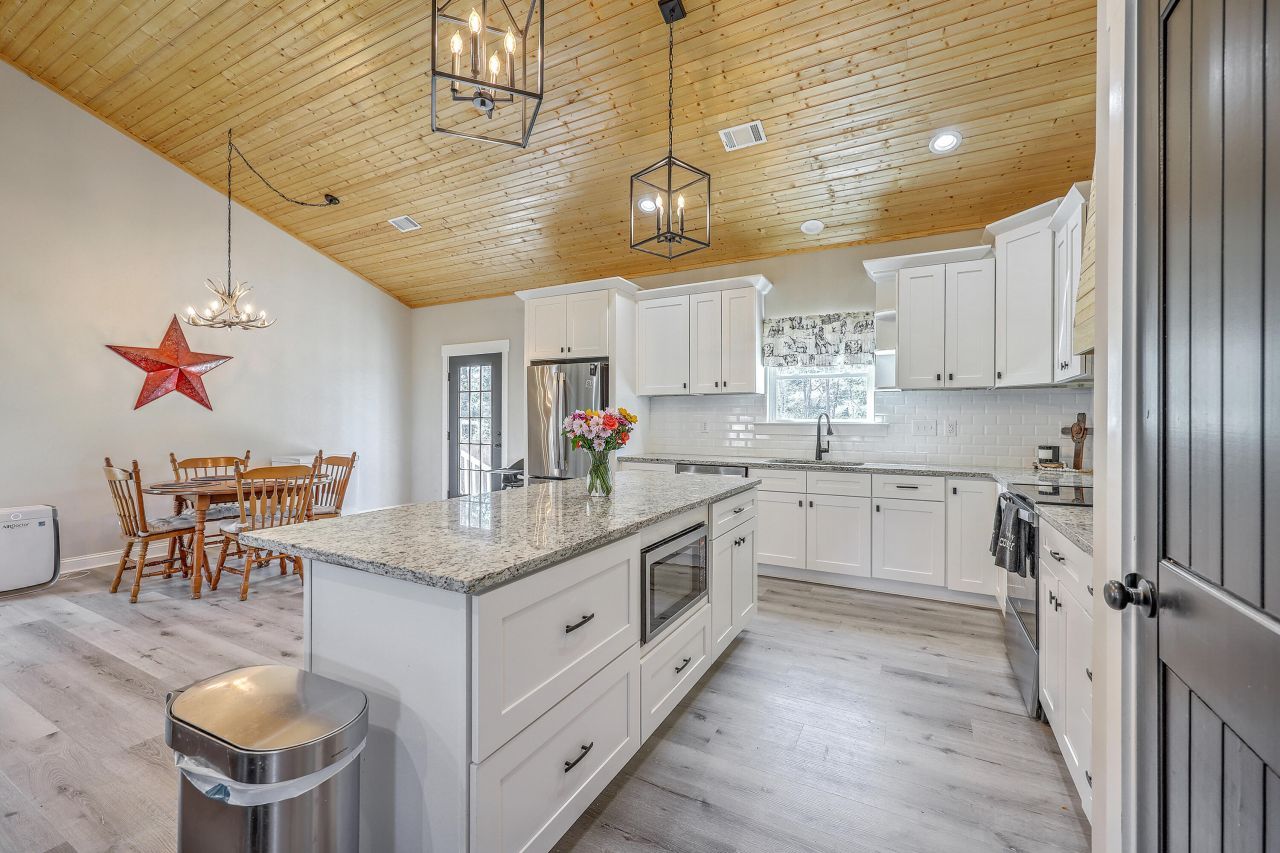 1691 Bennett Circle Photo 16