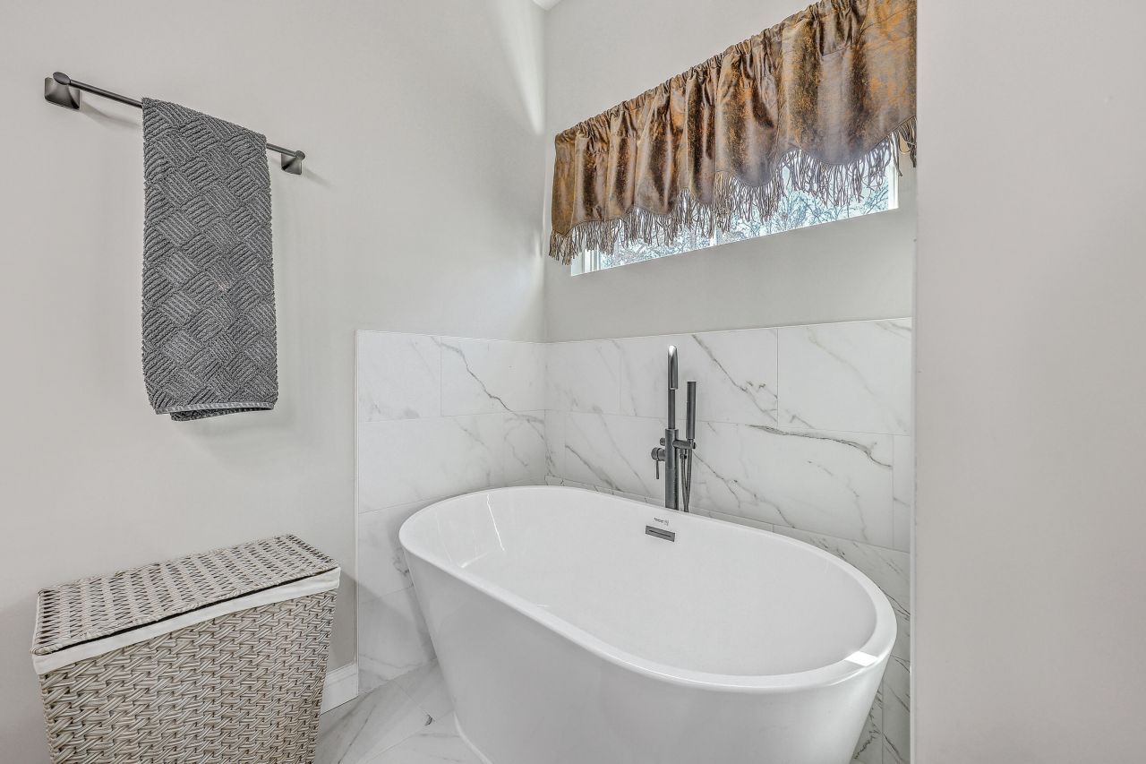 1691 Bennett Circle Photo 22