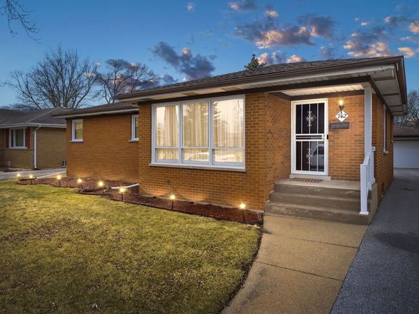 742 E 164th Place , South Holland, IL 60473