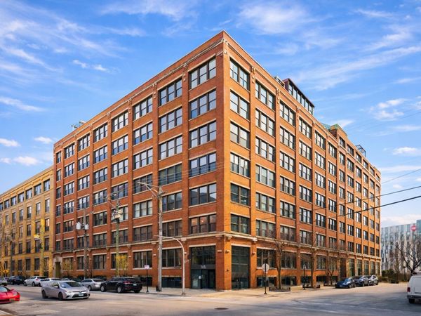 913 W Van Buren Street , Unit 7B, Chicago, IL 60607