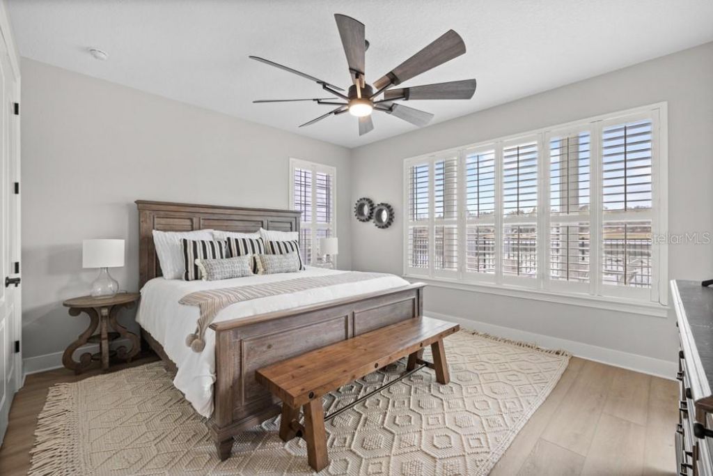 527 W Blue Water Edge Drive, Eustis, FL 32736 Photo