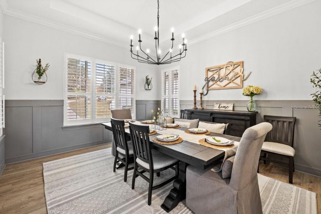 527 W Blue Water Edge Drive, Eustis, FL 32736 Photo