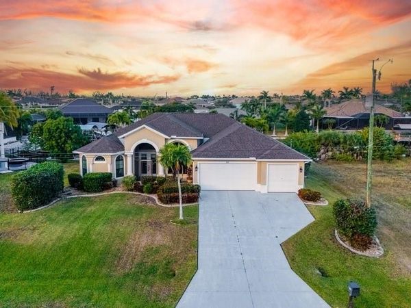 810 NW 36TH AVENUE , CAPE CORAL, FL 33993