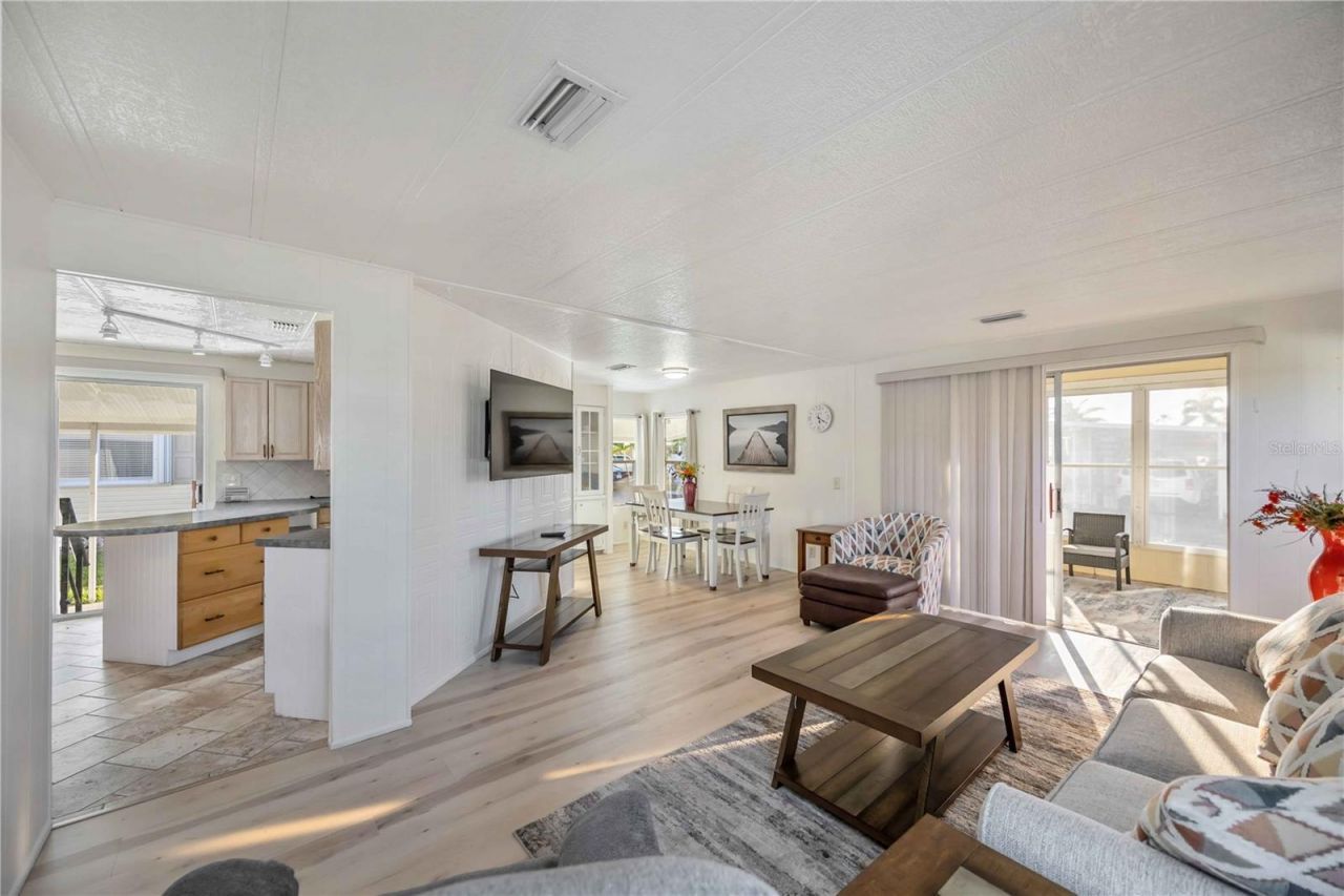 10303 Burnt Store Road, Unit 14, Punta Gorda, FL 33950 Photo